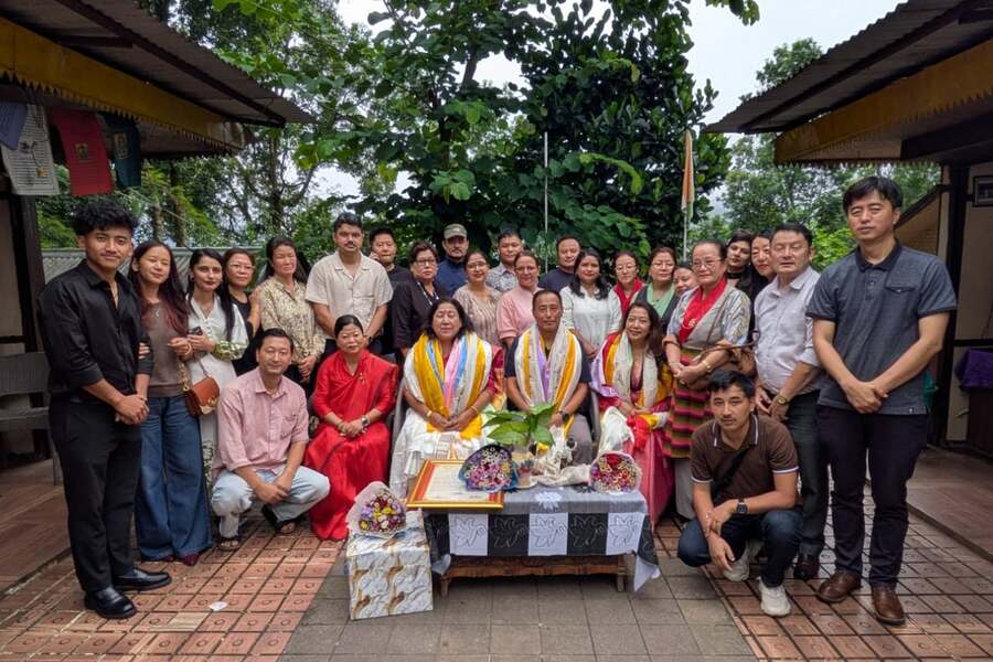 Colleagues and officials gathered at the farewell programme