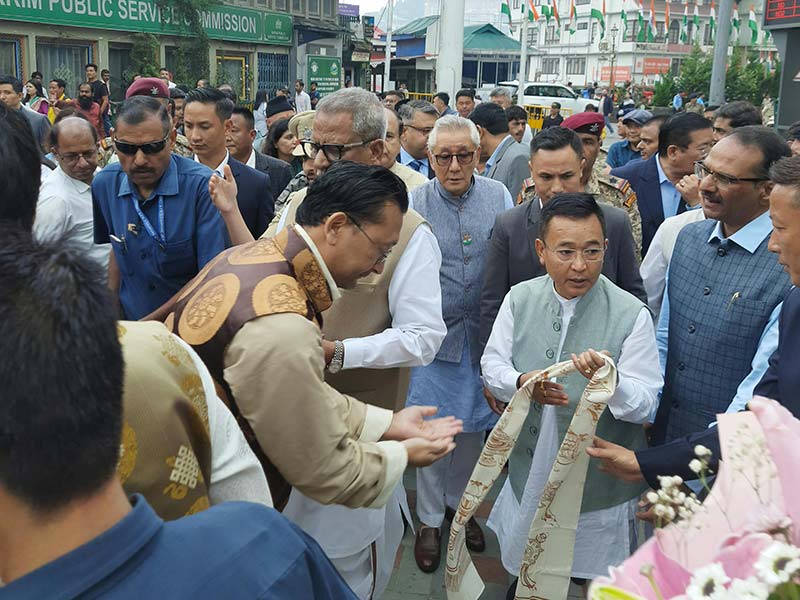 Dignitaries being felicitated with a khada